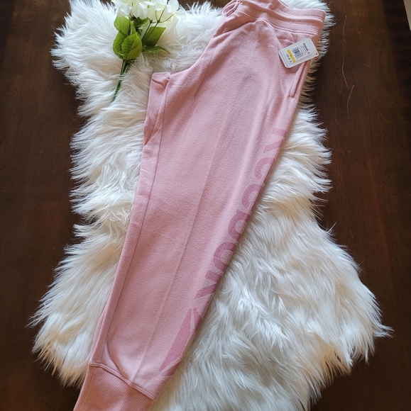 Only1 LEFT! NWT Reebok Pink Sweats - Picture 16 of 16